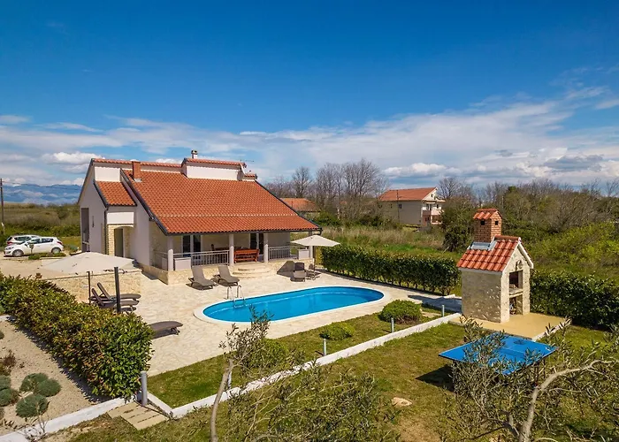 House Oasis Village