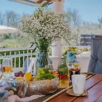 House Oasis Village * プリヴラカ