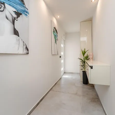 House Oasis Village Vakantiehuis Privlaka (Zadar)